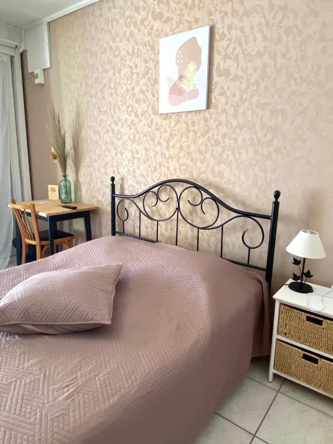 Les Voyageurs Hotel Charols Luaran gambar