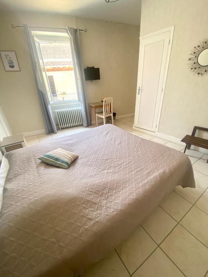 Les Voyageurs Hotel Charols Luaran gambar