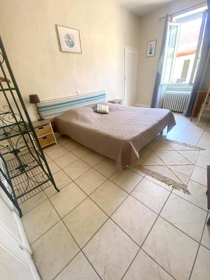 Les Voyageurs Hotel Charols Luaran gambar